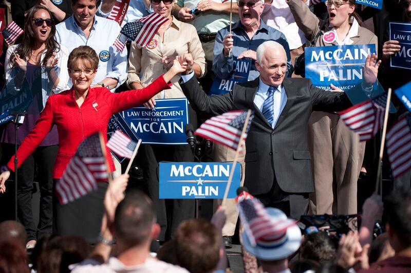 articles/2012/03/09/hbo-s-game-change-goes-easy-on-sarah-palin-john-mccain-in-2008-saga/game-change-goldberg_swvvex