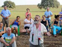 articles/2012/08/11/spanish-mayor-hailed-as-modern-day-robin-hood/Juan-manuel-sanchez-gordillo-spain--robin-hood_zu6xwm