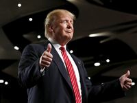articles/2015/07/15/trump-to-usa-look-how-rich-i-am/150715-nuzzi-trump-FEC-tease_izs38m