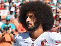 170718-kaepernick-vick_kxiuk8