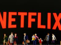 2021-06-21T170756Z_1722238593_RC255O9JLD4S_RTRMADP_3_NETFLIX-SPIELBERG_rockt2