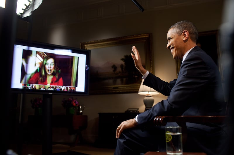articles/2013/02/21/why-barack-obama-and-joe-biden-are-gambling-on-social-media/130220-Kurtz-fireside-hangout-tease_xikdpr