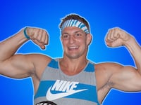 articles/2016/06/23/rob-gronkowski-on-ben-affleck-s-deflategate-rant-it-s-cool-to-see-him-sticking-up-for-tom/160623-stern-Rob-Gronkowski-tease_px35pc