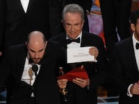 articles/2017/02/27/how-la-la-land-was-accidentally-named-best-picture-over-moonlight-at-the-oscars/170227-wilstein-warren-beatty-oscars-embed_tpeeh5