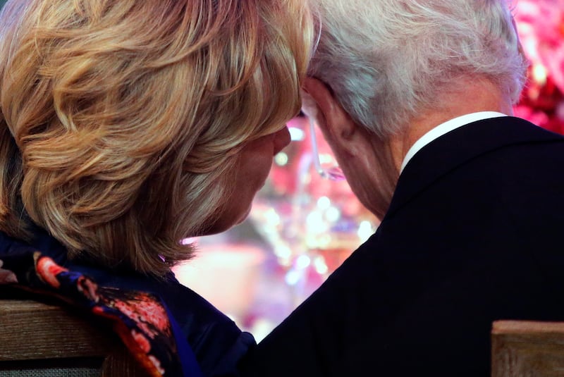 articles/2014/05/22/these-clinton-haters-can-t-quit-the-crazy/140521-freedlander-clinton-tease_xbsw1n