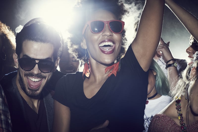 articles/2014/02/03/minority-optimism-white-pessimism/140203-black-latino-tease_sgth6i