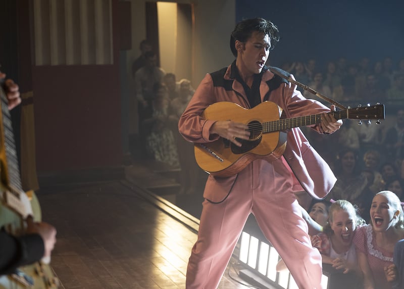 221220-elvis-bipoic-embed-03_mzi12w