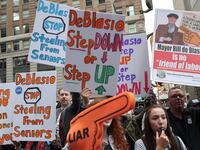 190516-daly-deblasio-tease_oea2u9