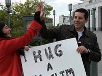 articles/2013/09/22/why-the-right-is-bashing-my-muslim-comedy-movie/130920-obeidallah-muslim-tease-embed_p5a227