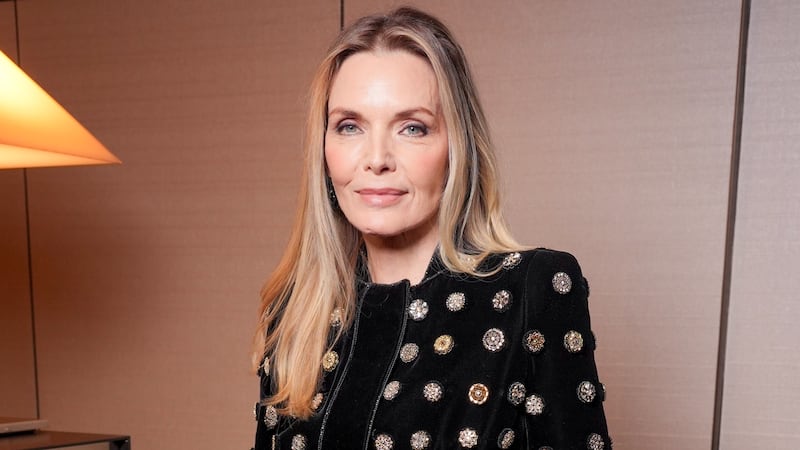 Michelle Pfeiffer at the Giorgio Armani Privé fashion show as part of Haute Couture Spring/Summer 2026 held at Palazzo Armani on January 27, 2026 in Paris, France.