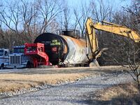 2023-02-16T030326Z_1080092571_RC2XBZ9W4Y9S_RTRMADP_3_USA-OHIO-TRAIN_vx2zhu