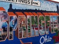 A mural adorns a wall in Springfield, Ohio.