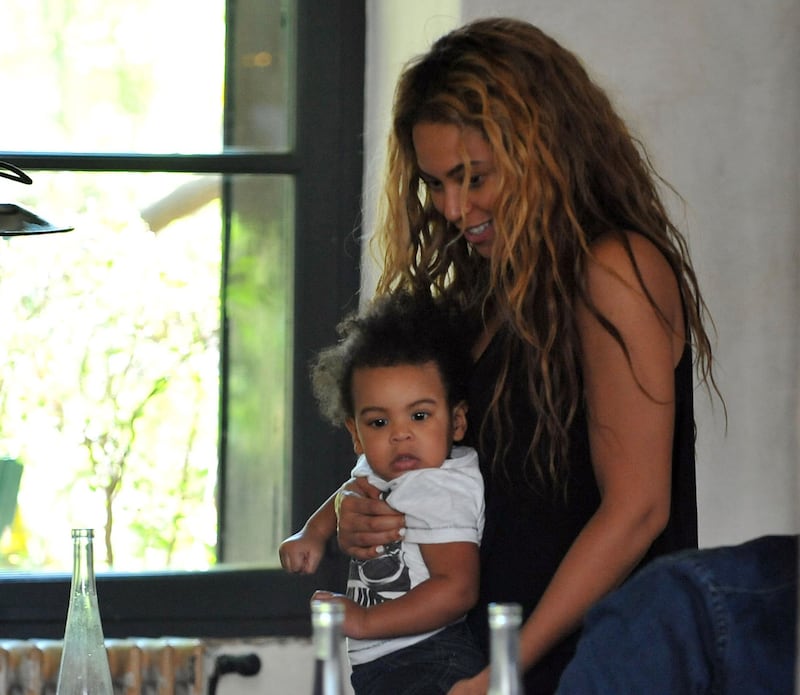 articles/2013/05/01/the-internet-s-unfair-attack-on-beyonce-s-baby-blue-ivy/130501-beyonce-baby-box_dblco8