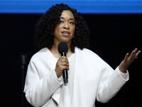 170813-shonda-rhimes-netflix-agreement-cheat_bba2je