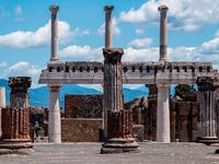 220204-pompeii-natural-disaster-hero_wyg0pg