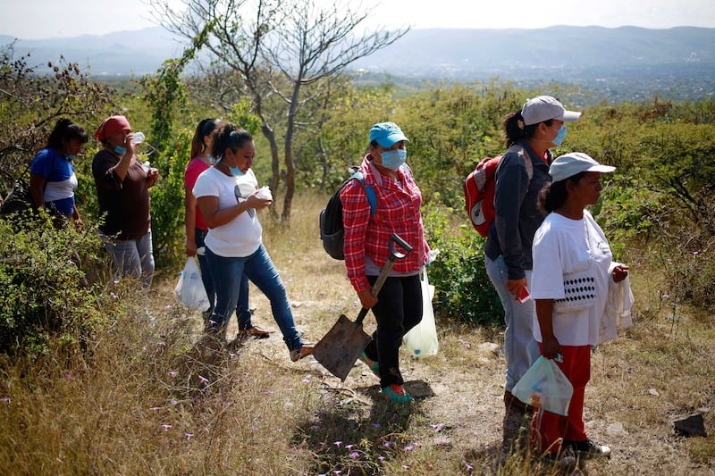 articles/2015/03/30/the-search-for-mexico-s-missing-children/150321-mcgahan-disappeared-mexico-embed_k2k1d2