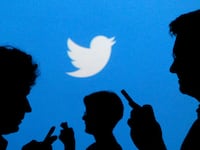 articles/2014/09/04/men-are-harassed-more-than-women-online/140902-young-online-harassment-tease_dktyuv