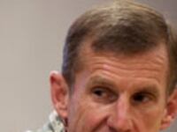 articles/2010/06/22/why-obama-must-fire-gen-mcchrystal-over-rolling-stone-quotes/hoge-mcchrystal_108816_dzmjmg