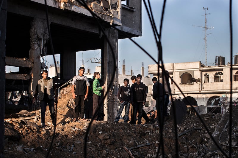 articles/2012/11/21/gaza-s-internet-boy-wonder-takes-on-israel/gaza-hacker-lake_ejve1y