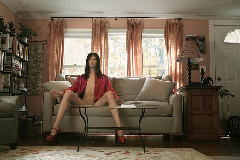 galleries/2013/07/14/an-artist-s-portrayal-of-life-size-sex-dolls/Real_Doll_Mimi_2_2013_nywlzu