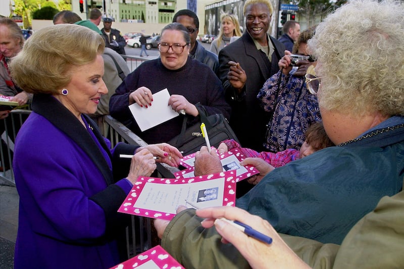 articles/2013/01/17/words-of-wisdom-the-best-of-dear-abby/best-of-dear-abby-strochlic-embed_np7nxo