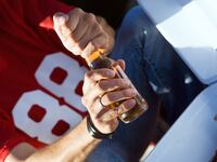 articles/2015/11/11/beer-before-liquor-and-other-booze-myths-busted/151110-dailyburn-beer-tease_eotfq2