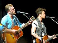 articles/2011/08/02/kings-of-leon-u-s-tour-canceled-amid-breakup-rumors/kings-of-leon-stern_n6wz85
