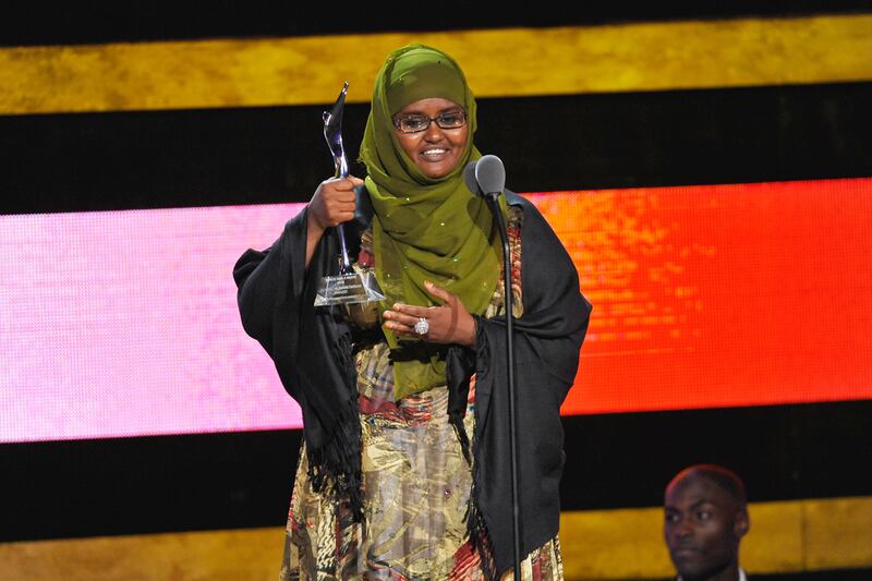 articles/2012/10/21/somalia-s-fierce-daughter-dr-deqo-mohamed/deqo-mohamed-pesta-tease-new_ioxxrp