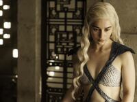 articles/2014/05/19/game-of-thrones-ep-7-mockingbird-conscious-coupling-and-uncoupling/140718-game-thrones-tease_bfyv0t