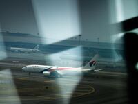 Australian officials are refusing to call for a new search for the remains of Malaysia Airlines Flight 370