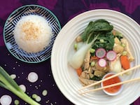 articles/2016/05/22/how-to-make-presidential-chicken-chop-suey/160521-silent-calories-tease_gxhj6a