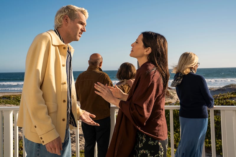 (L-R) Timothy Simons as Sasha and Jackie Tohn as Esther.