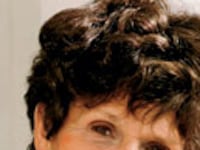 articles/2009/09/15/secrets-of-the-ultimate-jewish-mother/whitman-salkin-in-the-kitchen-2_49715_ptuywo