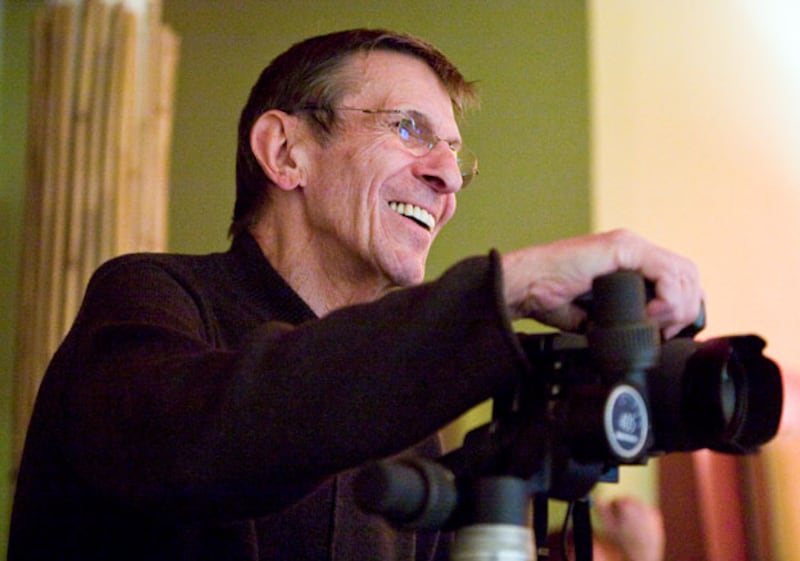 articles/2015/02/27/leonard-nimoy-s-secret-talent/secret-selves-11_xxi8om
