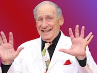 articles/2016/08/21/mel-brooks-looks-back-blazing-saddles-could-never-get-made-today/160819-modderno-mel-brooks-tease_nkuqic