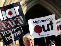 articles/2012/05/28/tony-blair-testifies-about-murdoch-s-influence/blair-leveson-protesters-cheat_bciyku