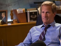 articles/2013/09/23/in-defense-of-jeff-daniels-winning-an-emmy-for-best-actor-in-a-drama/130923-daniels-newsroom-cheat_y58bs5