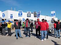 Striking United Auto Workers members