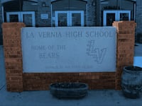 191004-Messer-Texas-High-School-tease_osakho