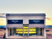 articles/2016/12/24/what-makes-us-want-mega-expensive-stuff/161223-the-conversation-expensive-stuff-tease_jqhjuu