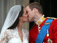 articles/2011/04/29/royal-wedding-what-will-and-kates-kiss-says-about-their-sex-life/herbenick-balcony-kiss_176712_refvyr