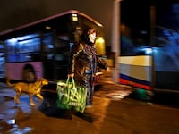 2022-02-18T184924Z_1843484322_RC2GMS9Q9BEX_RTRMADP_3_UKRAINE-CRISIS-EVACUATION_daogag