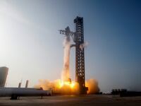SpaceX’s Starship lifts off from the company’s Boca Chica launchpad on an orbital test mission, near Brownsville, Texas, April 20, 2023.