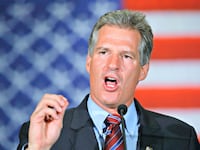 cheats/2016/08/23/scott-brown-denies-harassing-fox-news-s-andrea-tantaros/160823-scott-brown-cheat_fzpwgi