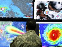 170905-hurricane-irma-emergency-cheat_spmcwu