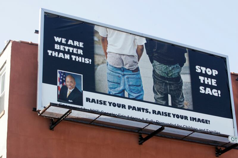 articles/2013/05/29/the-new-jersey-town-of-wildwood-could-ban-baggy-pants/130529-saggingpants-cheat_cfjowm