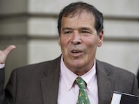 181117-woodruff-randy-credico-hero_f0ros4