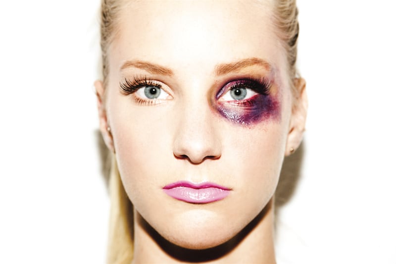 galleries/2013/11/06/celebrity-photographer-tyler-shields-exposes-the-dirty-side-of-glamour-photos/tyler-shields-morris_qjtpm5