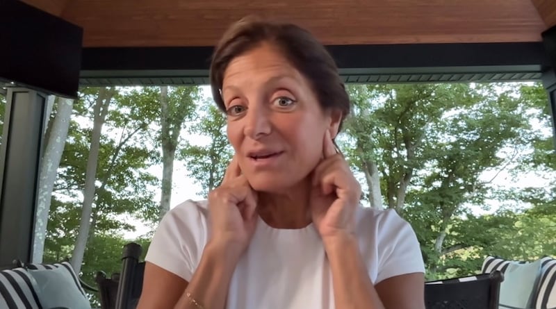 Before her surgery, Kathy Wakile explained what she hoped to achieve in a video.