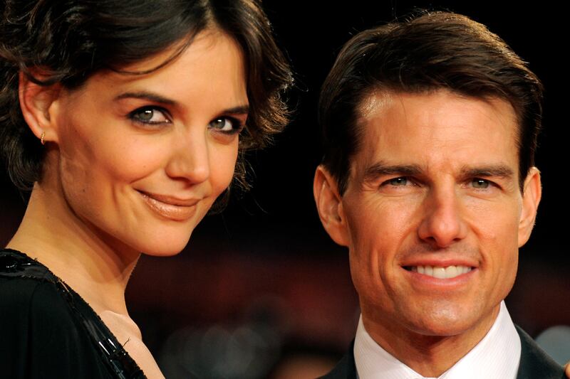 articles/2012/07/01/6-reported-facts-about-the-tom-cruise-katie-holmes-divorce/cruise-holmes-divorce-best-takes-strochlic_cizlxs